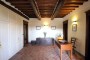 048